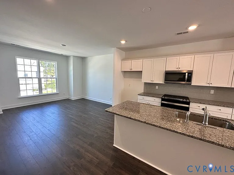 6996 Leire Ln — Photo 12