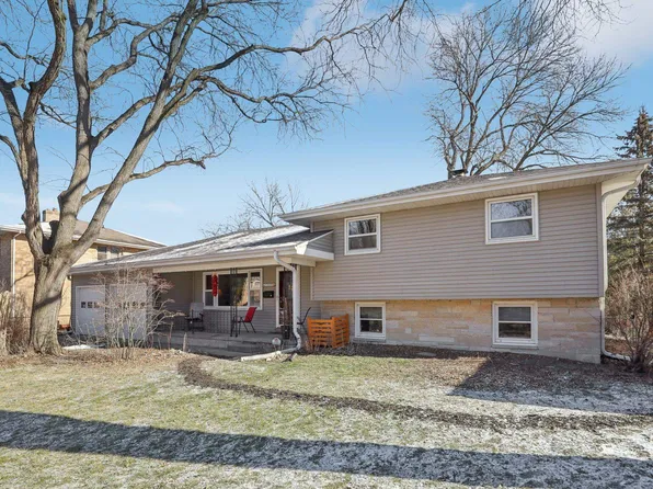 2305 Brentwood Pkwy, Madison, WI 53704