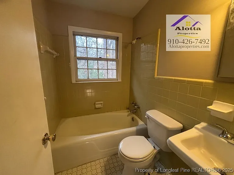 4212 S Dowfield Dr — Photo 3