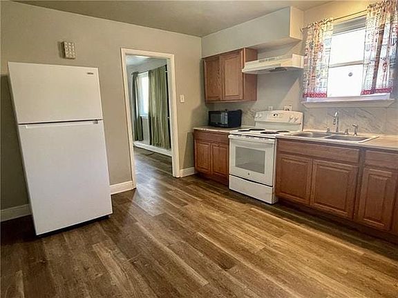 5th image of 1616 Elizardi Blvd