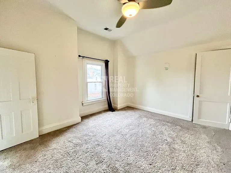 614 W 1st Ave #2 — Photo 7
