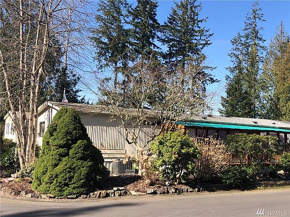 This nice home is located in the back of the park.