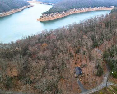 595 Campsite Rd, Mount Nebo, WV, 26679