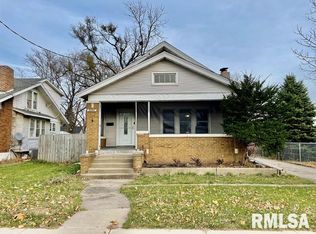 2204 N Sheridan Rd, Peoria, IL 61604