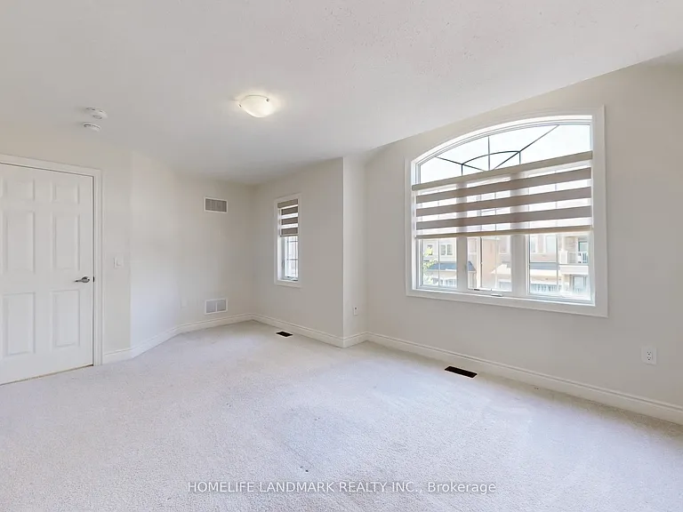 1533 Devine Point — Photo 38