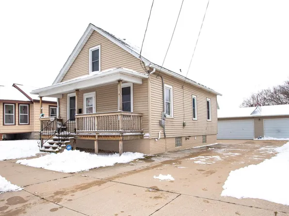 2404 Jackson STREET, Two Rivers, WI 54241