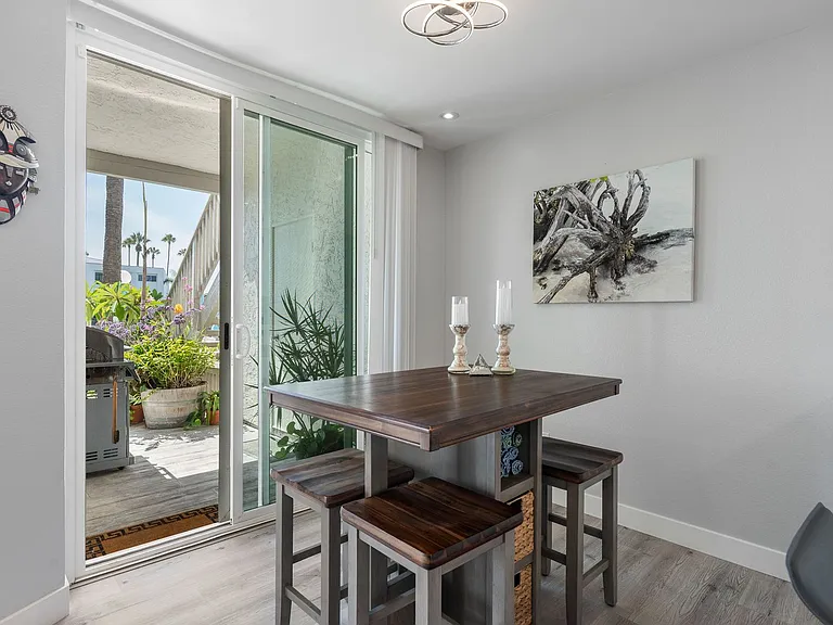 35 Kingston Court — Photo 12