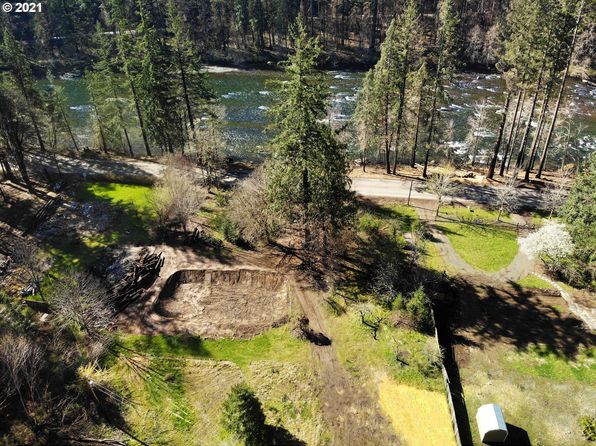 Mckenzie River Vida Real Estate 3 Homes For Sale Zillow