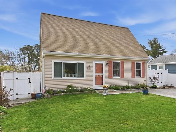 4th image of 91 Cohasset Rd