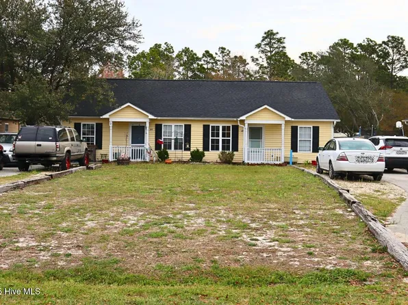 64 Cherry Road, Southport, NC 28461