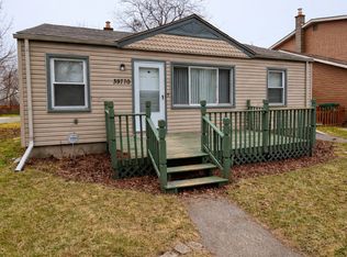 39770 Elmite St, Harrison Township, MI 48045