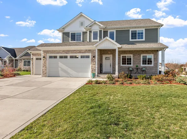 72 Levanno Dr, Crown Point, IN 46307