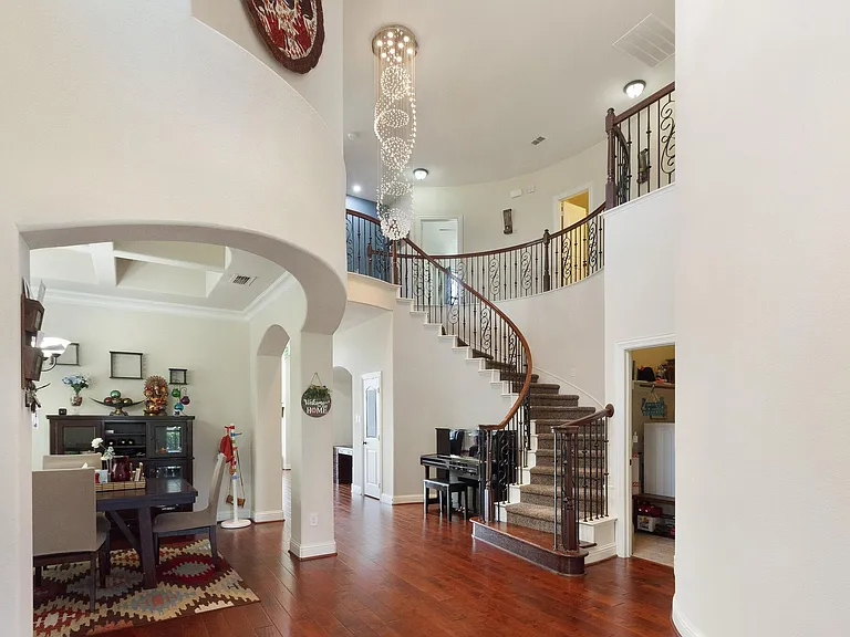 2573 Hannah Cir — Photo 22