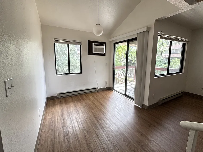 4501 Boardwalk Dr #J-J-94 — Photo 3