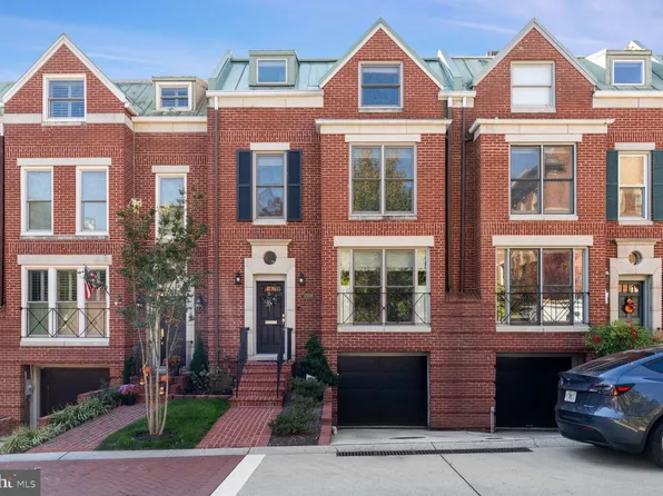 3508 Winfield Ln NW, Washington, DC 20007