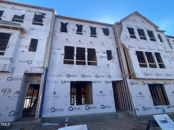 3008 Freewinds #42, Cary, NC 27519