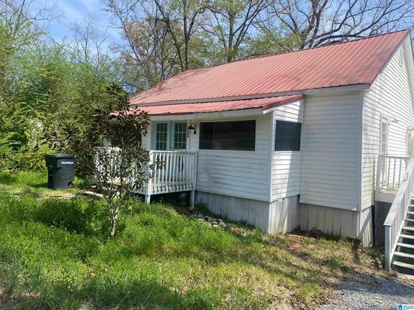 38 Strickland Dr, Woodstock, AL 35188