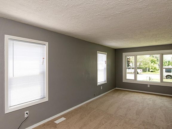 5th image of 2716 Haig Ave