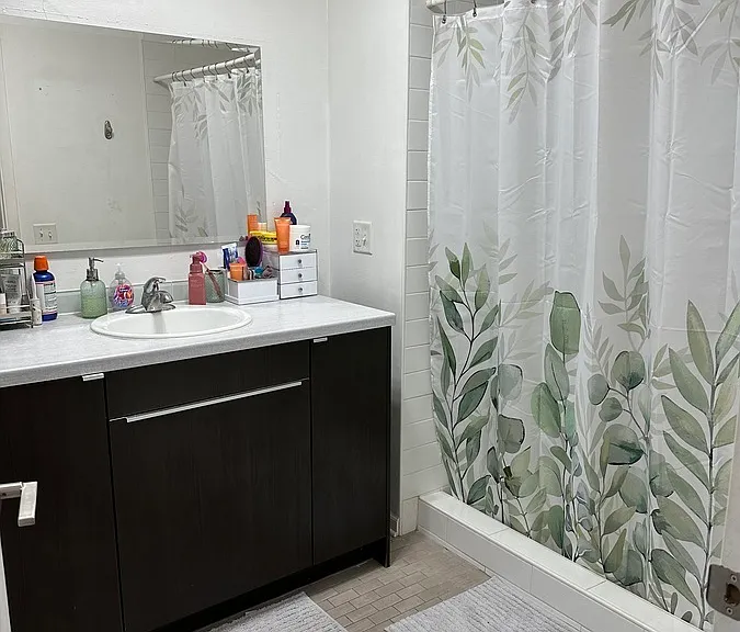 211 W Gilman St #1E — Photo 14