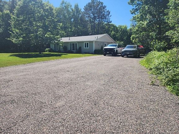 3rd image of 1048 Derland Rd