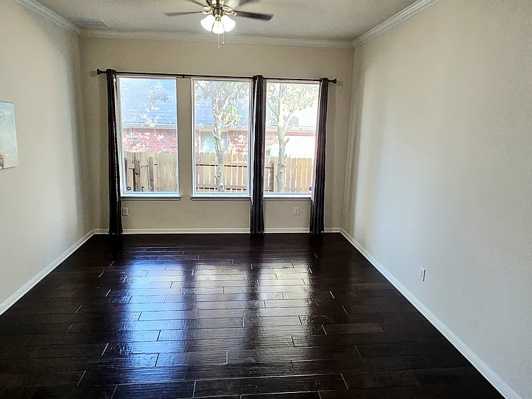 116 Azimuth Dr — Photo 8