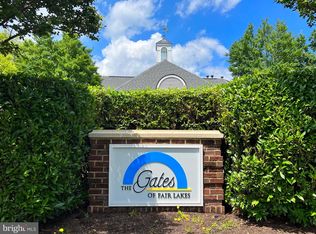 12877 Fair Briar Ln, Fairfax, VA 22033