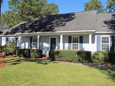 5th image of 4947 Woods Edge Dr