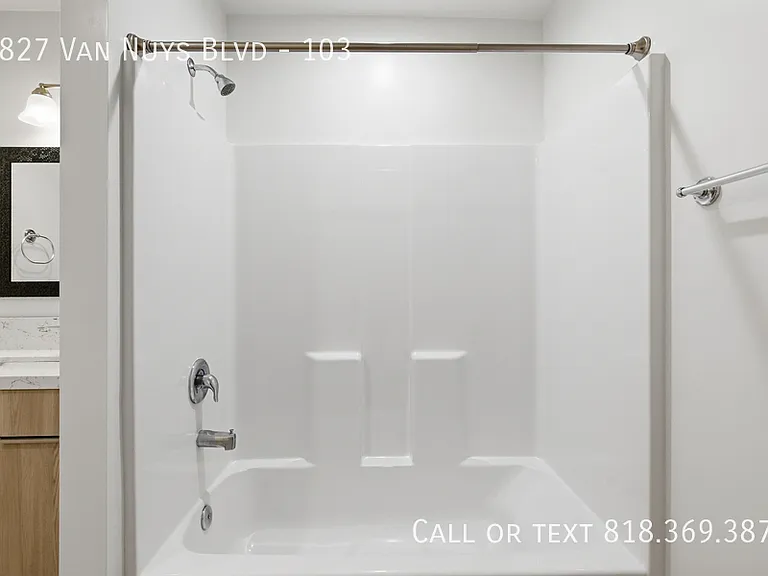 8827 Van Nuys Blvd #103 — Photo 13