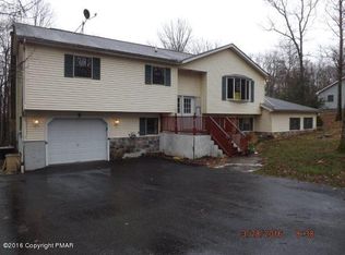 528 Seese Hill Rd, Canadensis, PA 18325