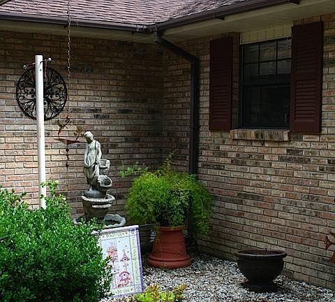 4th image of 16412 Lake Dr