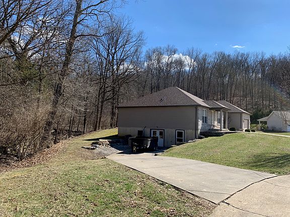 2nd driveway to Basement