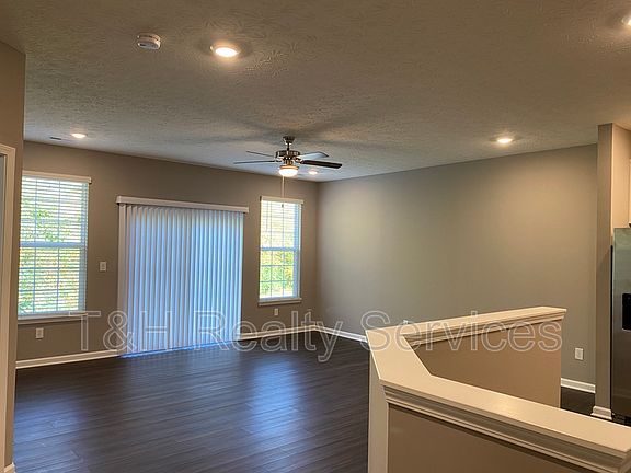 4th image of 5628 Brownstone Dr