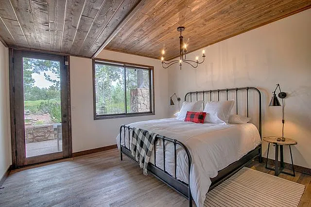 481 S Yarrow Ln — Photo 25