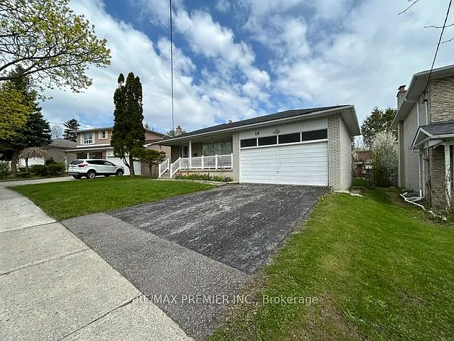 19 Sandbourne Cres — Photo 3