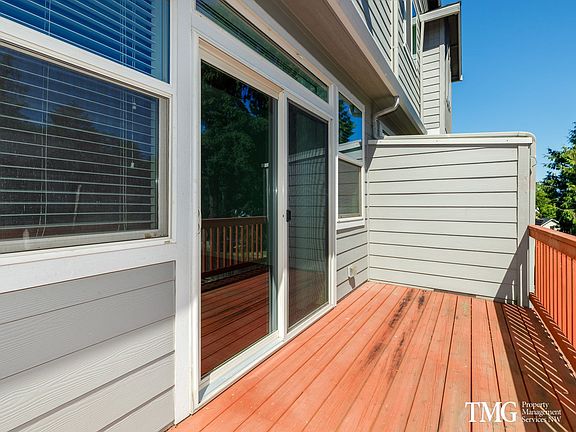5th image of 710 NW 7th Ave #612
