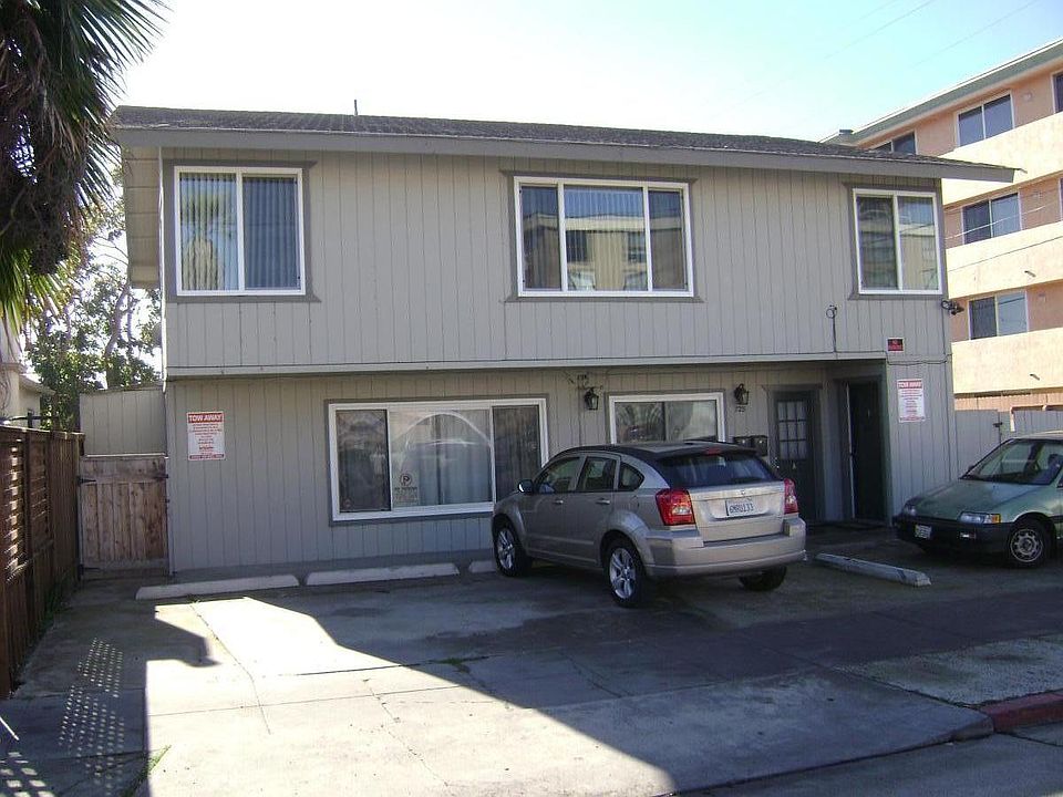 1st image of 725 Emerald St APT A