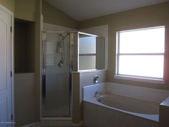 4th image of 9560 Woodstone Mill Dr