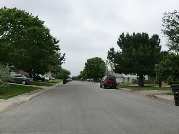 5th image of 4543 Sherwood Way