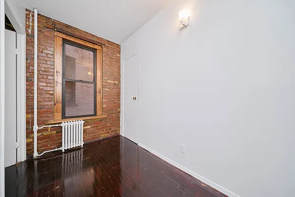 Rented by Living New York | media 9