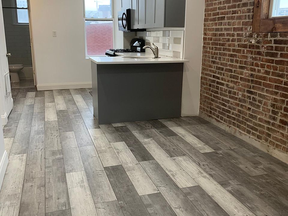 1st image of 75 Laidlaw Ave APT 3