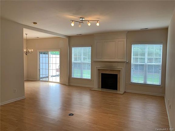 3rd image of 9153 McAlwaine Preserve Ave