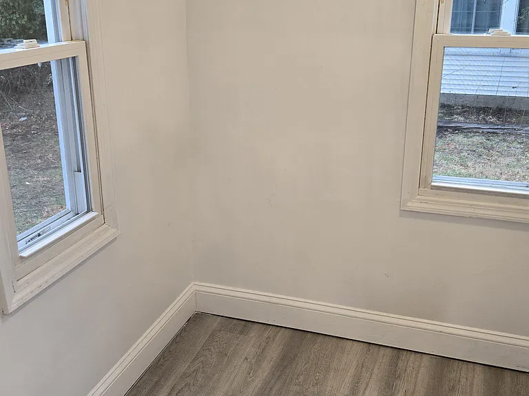916 Wolcott Ave #3 — Photo 17