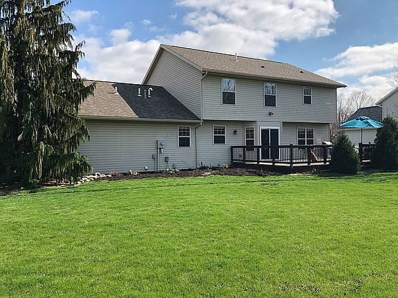 2nd image of 220 Fairmont Dr