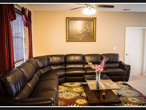 4th image of 4304 Turnworth Arch