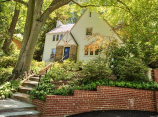 3212 Woodbine St, Chevy Chase, MD 20815