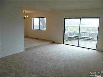 4th image of 254 Fine Ave