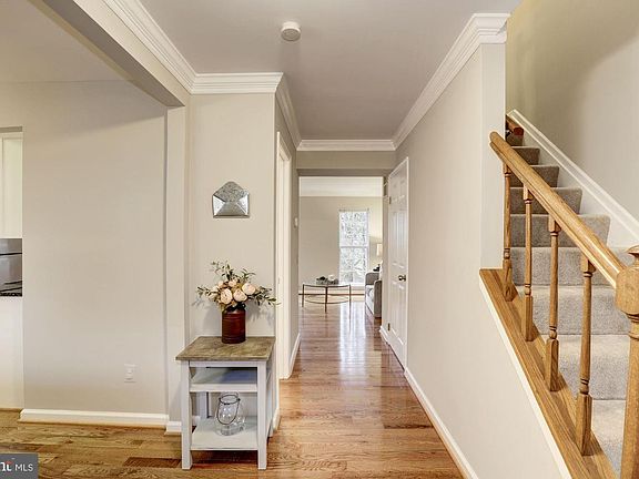 5th image of 5802 Apple Wood Ln