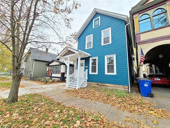 2nd image of 2214 W 32nd St #2216