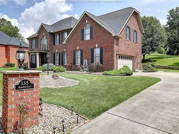 3rd image of 135 Glenwood Ln