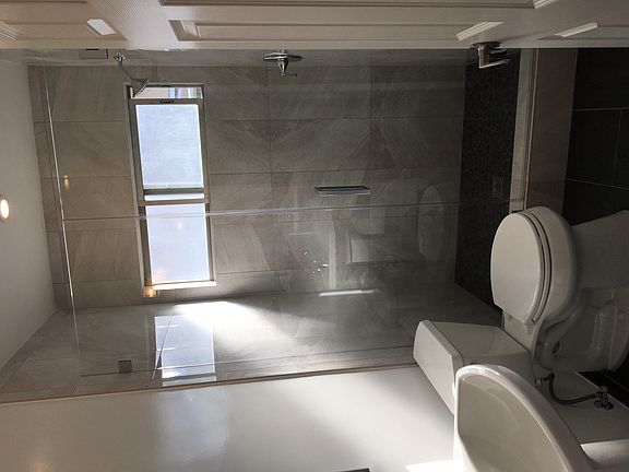 en suite